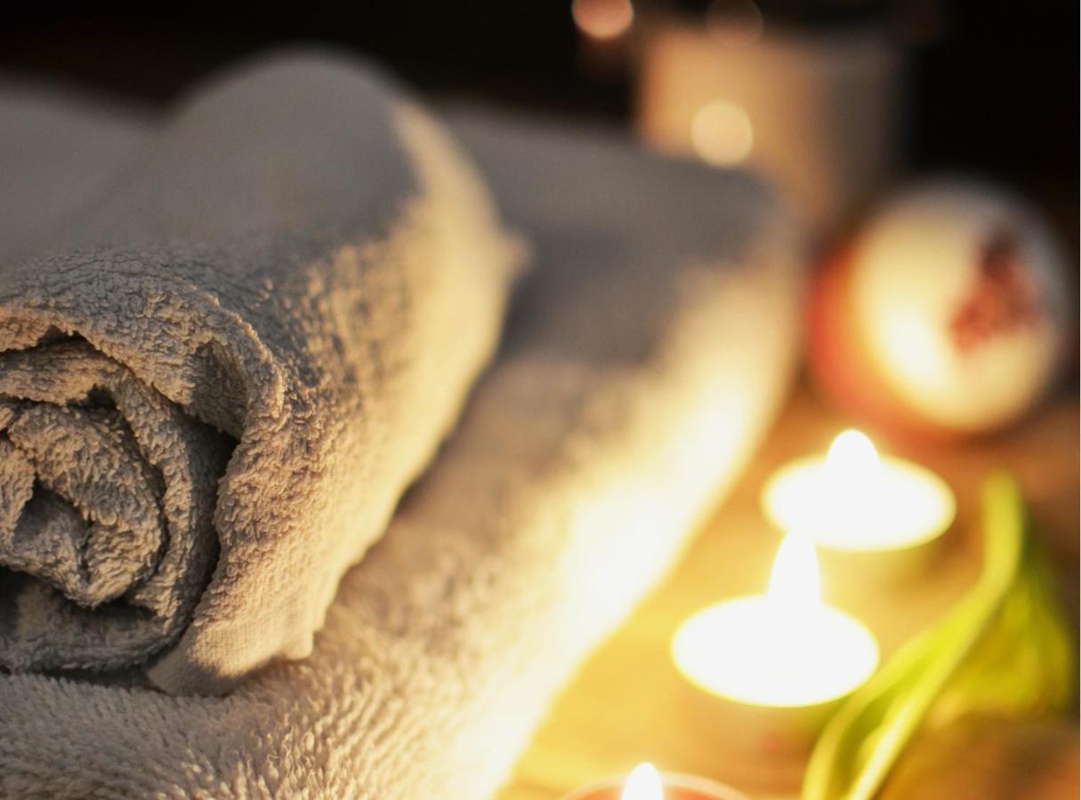 Eurostars Araguaney Hotel Santiago de Compostela Bagian luar foto A spa