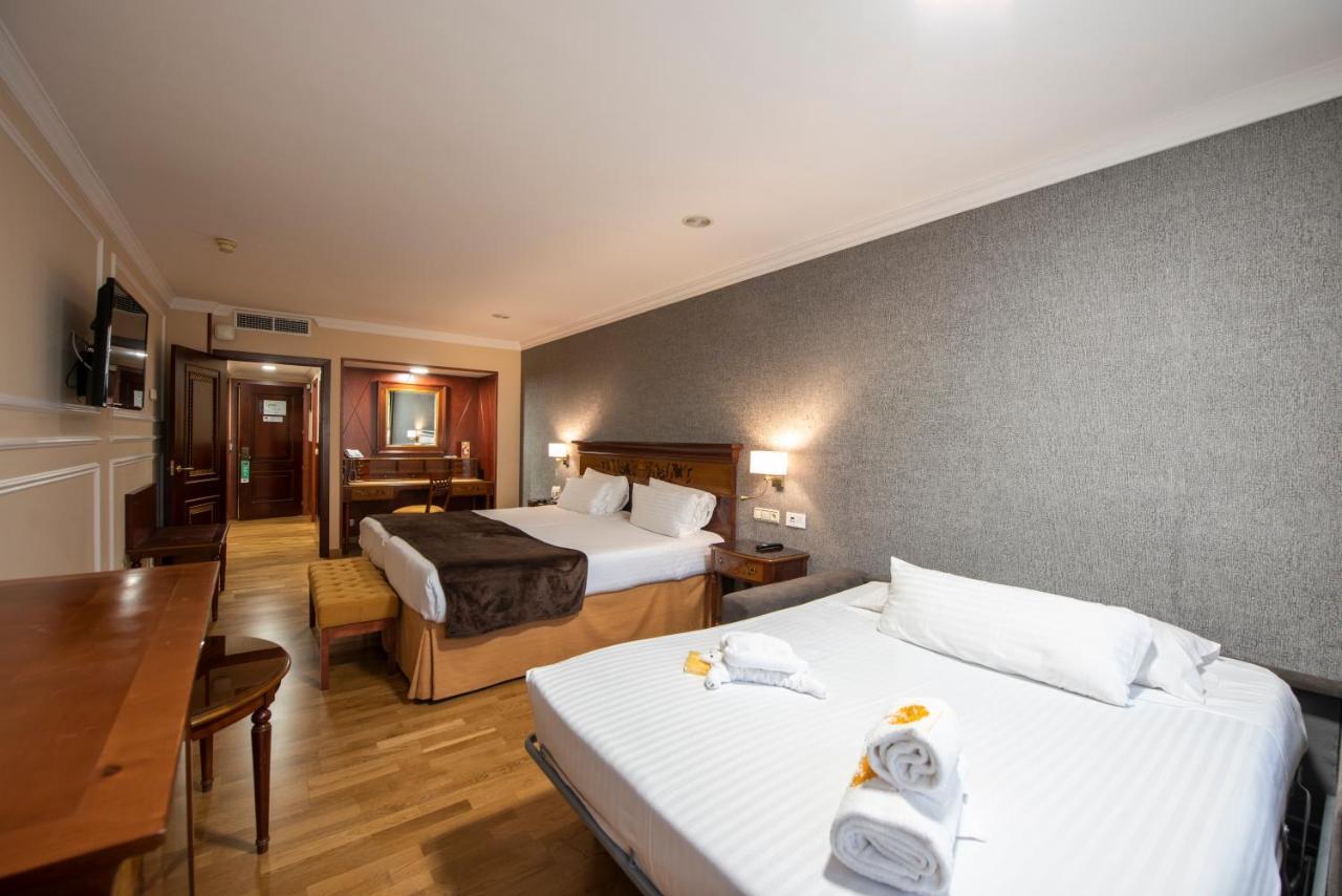 Eurostars Araguaney Hotel Santiago de Compostela Bagian luar foto