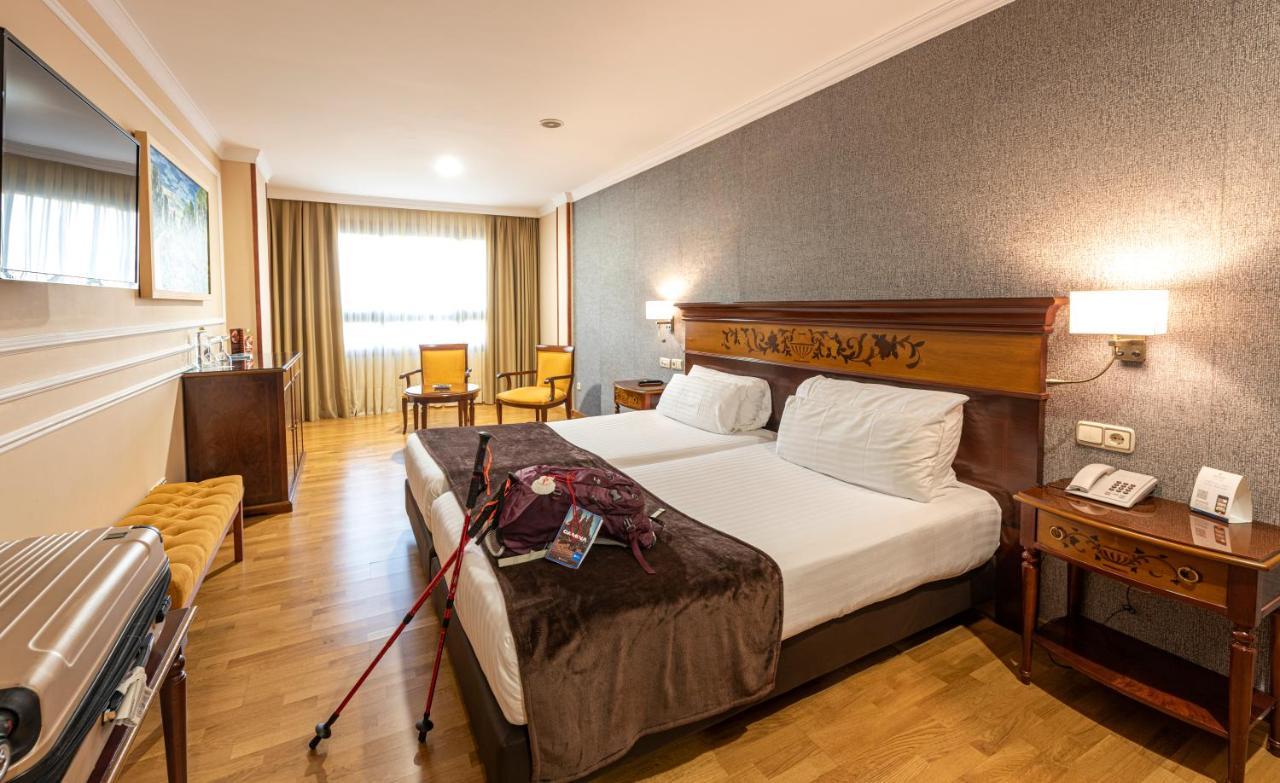 Eurostars Araguaney Hotel Santiago de Compostela Bagian luar foto