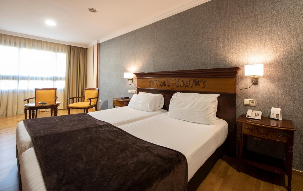 Eurostars Araguaney Hotel Santiago de Compostela Bagian luar foto