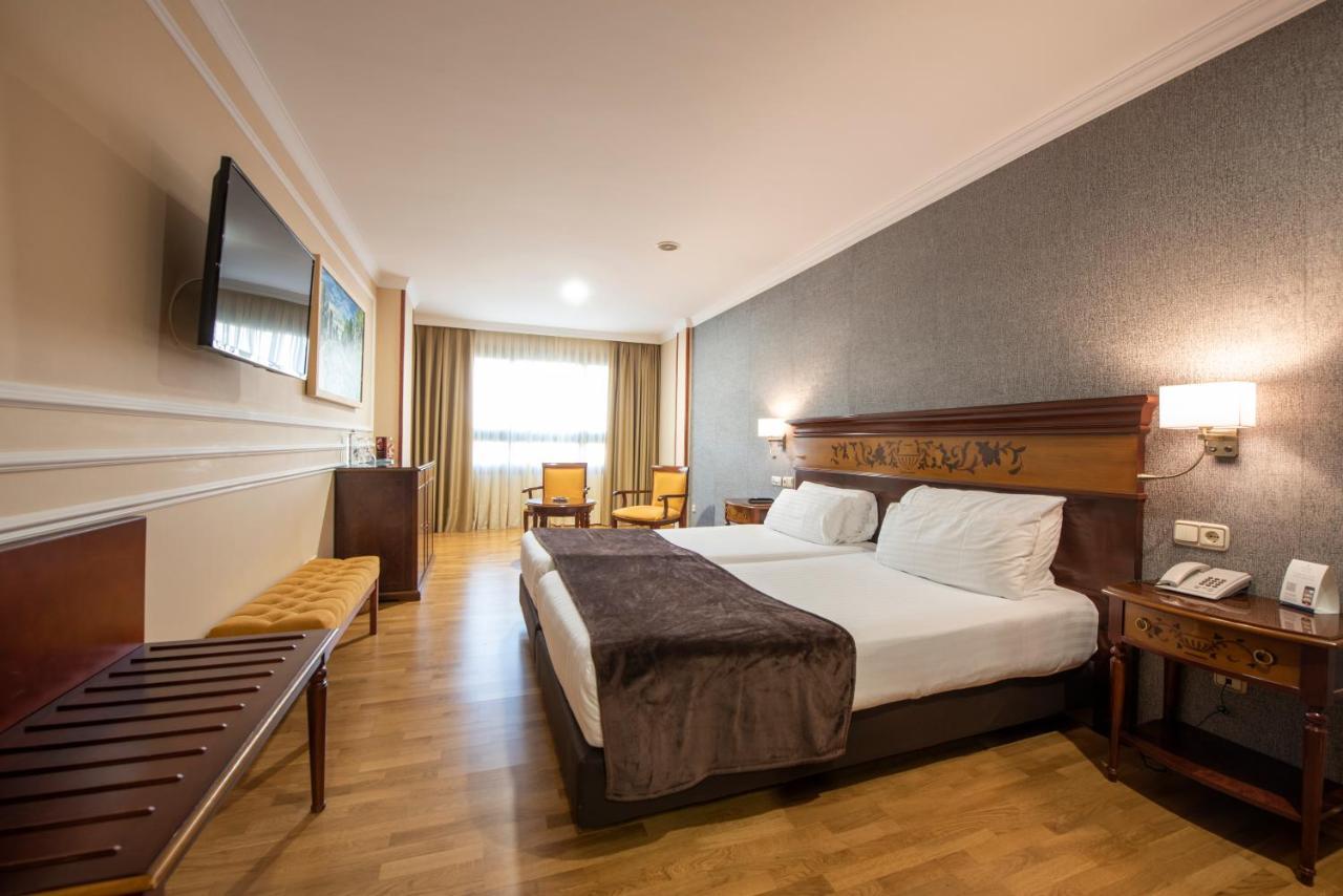Eurostars Araguaney Hotel Santiago de Compostela Bagian luar foto