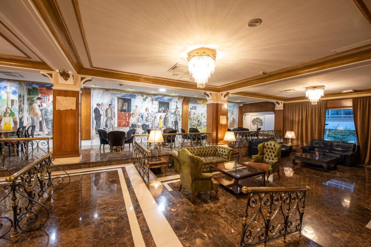 Eurostars Araguaney Hotel Santiago de Compostela Bagian luar foto Lobby